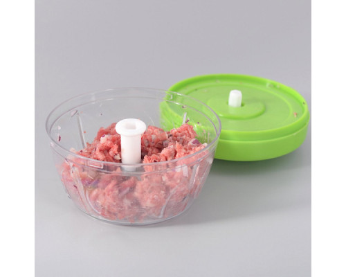 Ручной измельчитель овощей и фруктов "Витаминка". Размер 12х9,5 см. Объем 350 мл.